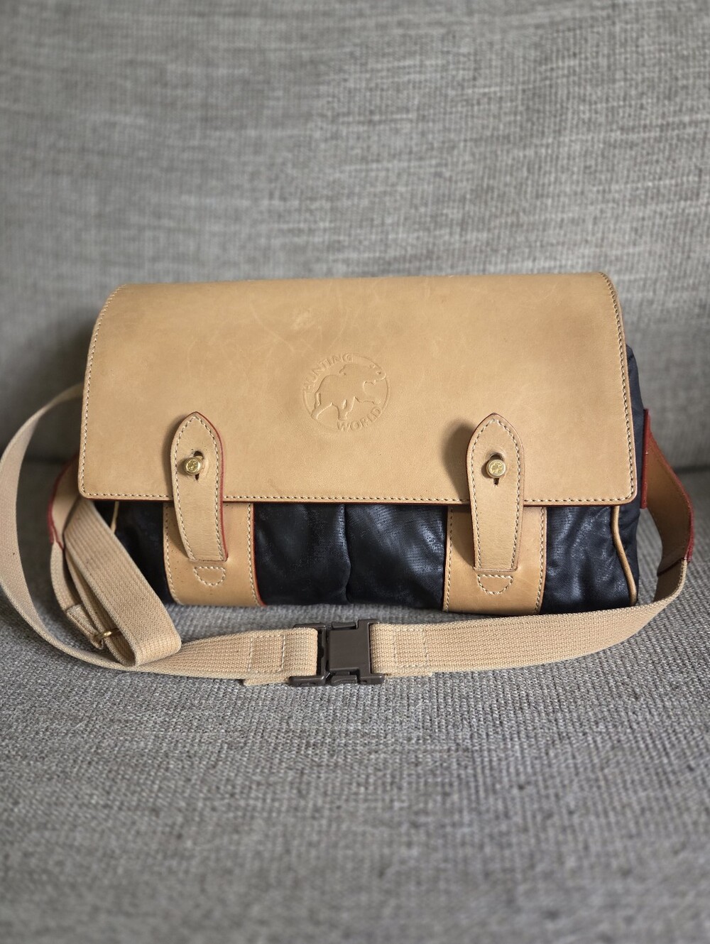Hunting World Vintage Rare Leather And Nylon Bag Flap Closure. Made In Italy.